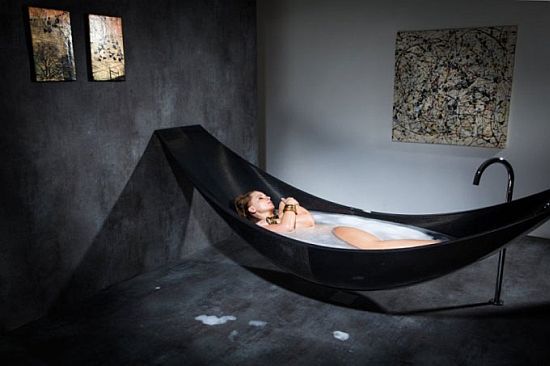 Floating hammock bath tub