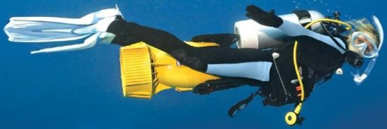 SAV-7 Underwater Scooter by Tusa