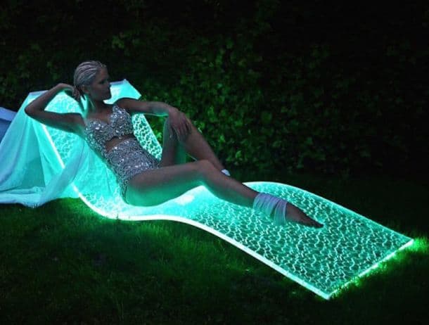 Lumiluxe LED Lounge Chair by BeMoss