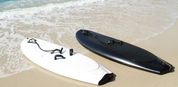 LAMPUGA JET-POWERED SURFBOARD
