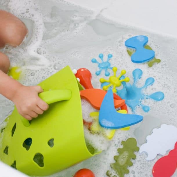 Boon Frog Pod Bath Toy Scoop