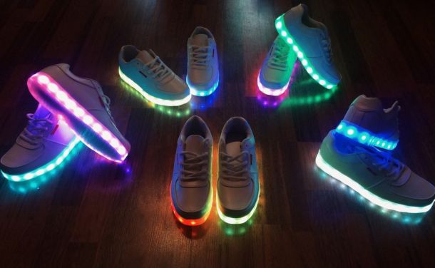 Светодиодные кроссовки с LED подсветкой