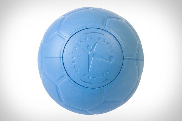Футбольный мяч One World Futbol