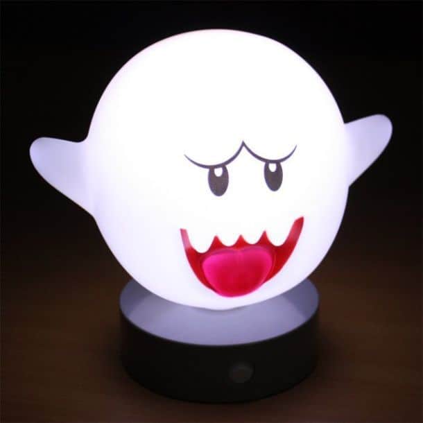 Лампа-призрак с датчиком движения Super Mario