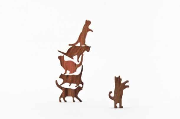 Игра Cat Jenga – строим башню из деревянных котят