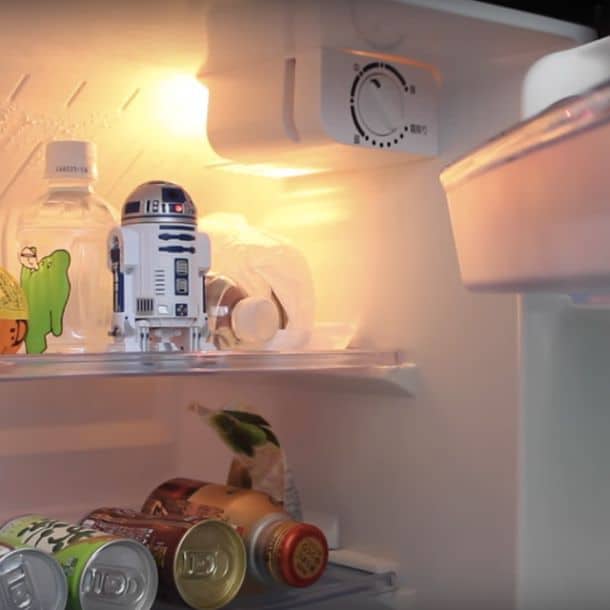 Говорящий робот для холодильника R2-D2