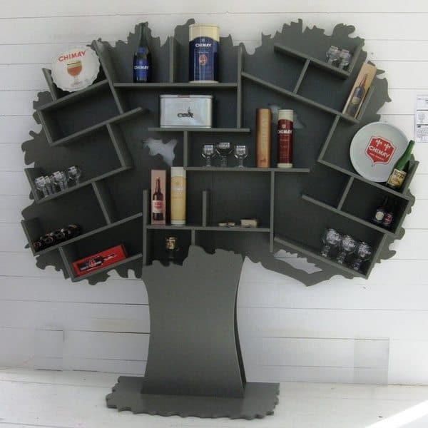 Книжный шкаф в форме дерева