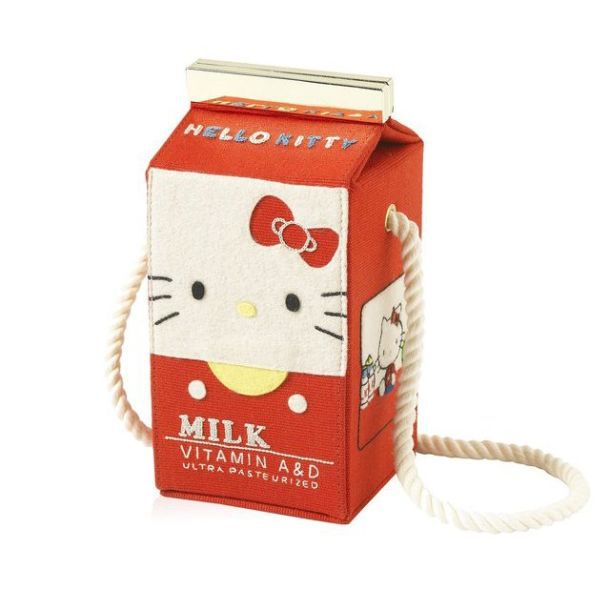Дизайнерский клатч Hello Kitty в виде пачки молока