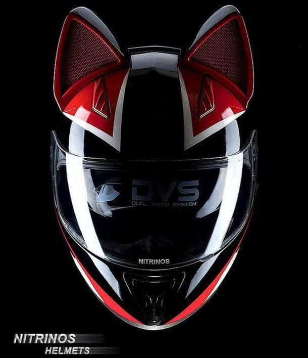 Мотошлем в форме кошачьей головы Neko-Helmet