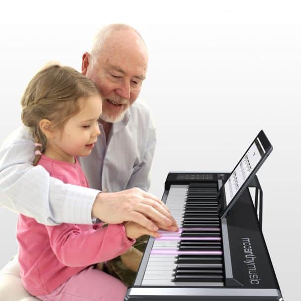 Обучающая пианола с подсветкой от McCarthy Music