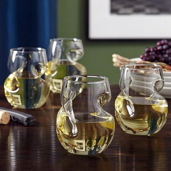 Набор удобных бокалов для вина