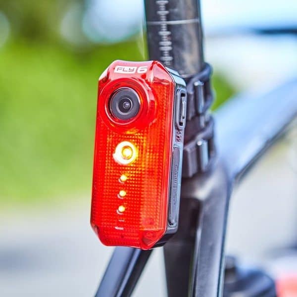 Велосипедная экшн-камера и фонарь Fly6