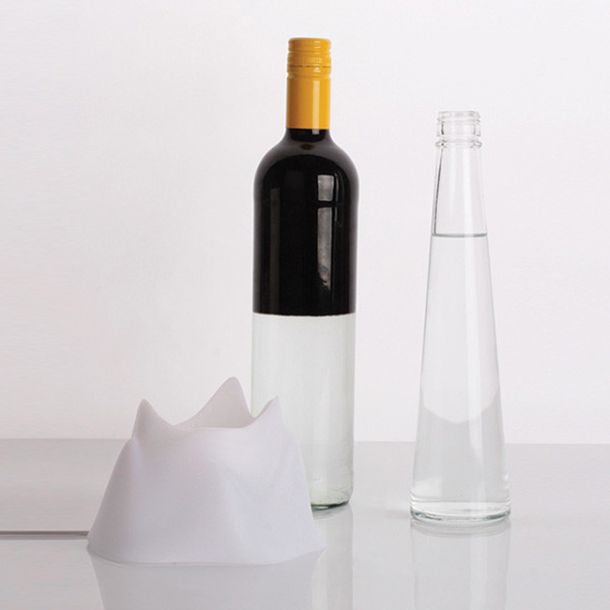 Светодиодная подставка для винных бутылок «Вулкан»