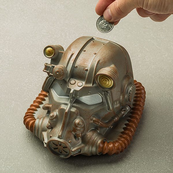 Копилка в виде шлема из игры Fallout
