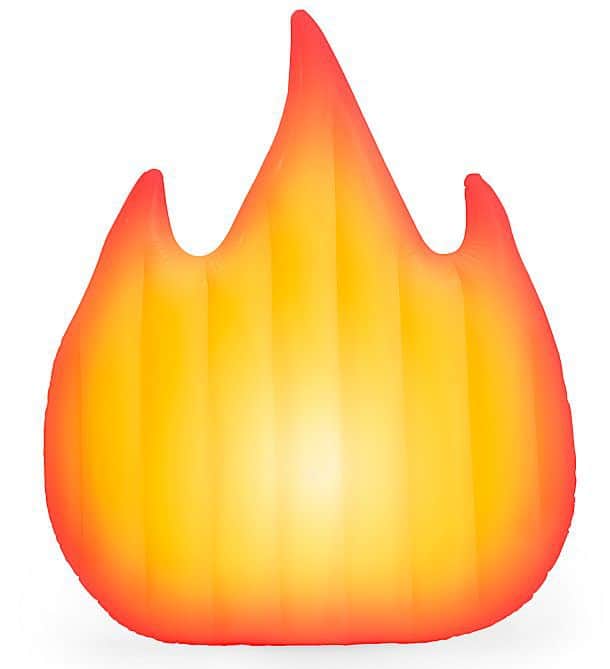 Надувной матрас в виде эмодзи «Язычок пламени»