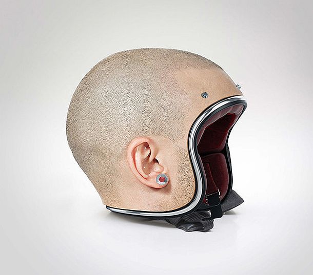 Шлемы в виде лысой человеческой головы