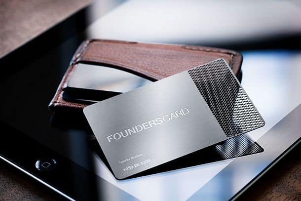 Карточка для скидок и бонусов FoundersCard