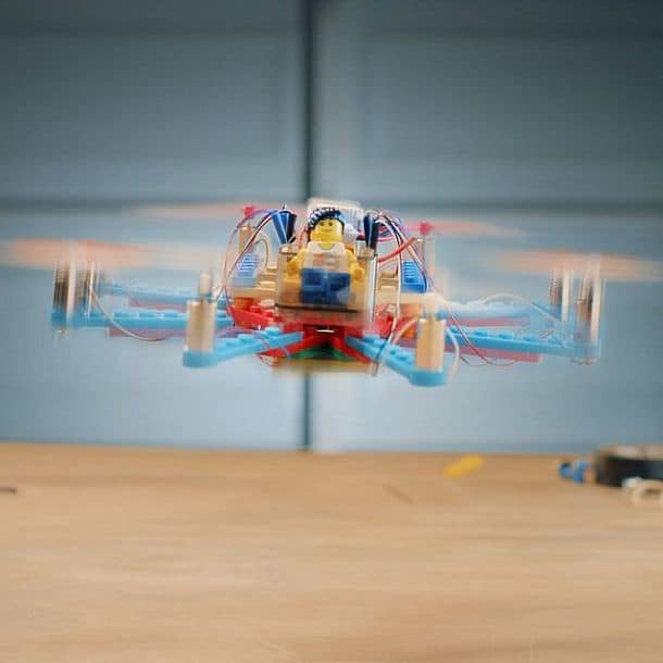Конструктор для создания дронов Flybrix