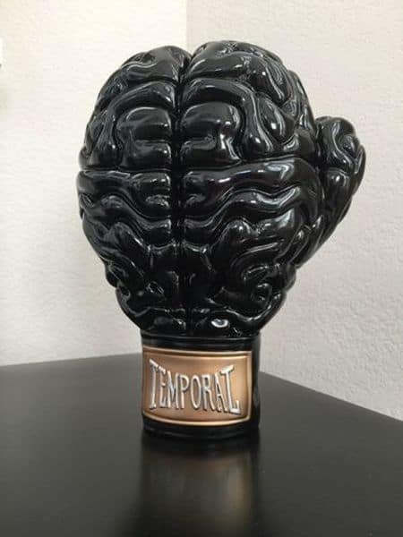 Сувенирная боксёрская перчатка "Мозги"