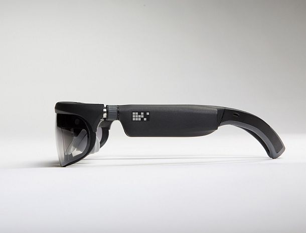Умные очки смешанной реальности R-8