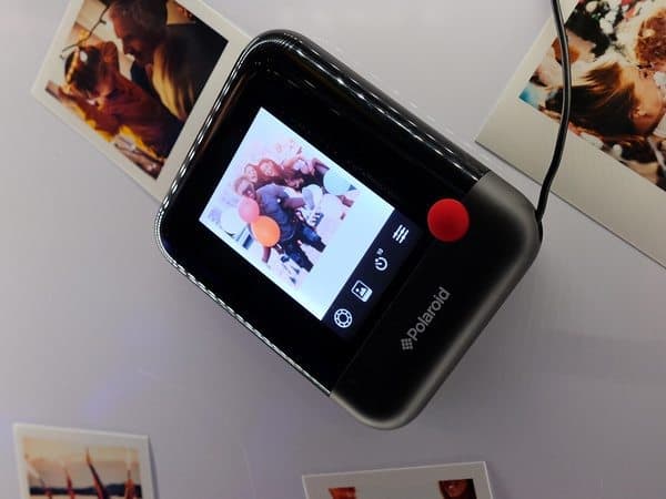 Фотоаппарат с функцией мгновенной печати снимков Polaroid Pop