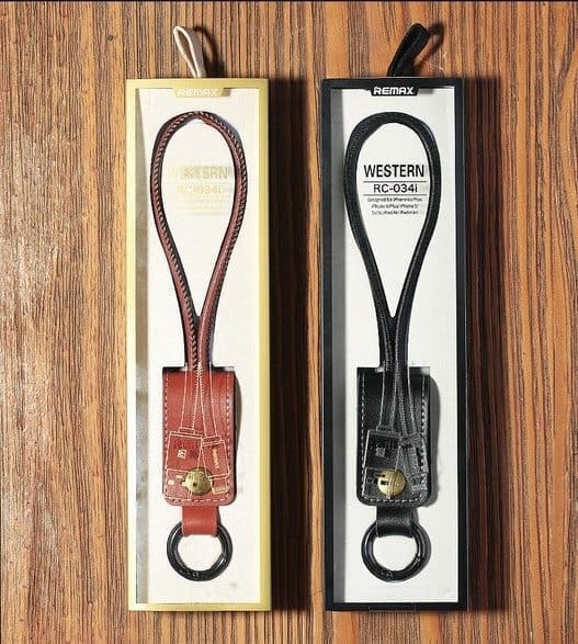 Кожаный кабель-брелок для зарядки iPhone