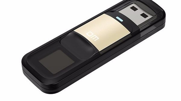 Биометрическая флешка с доступом по отпечатку пальца