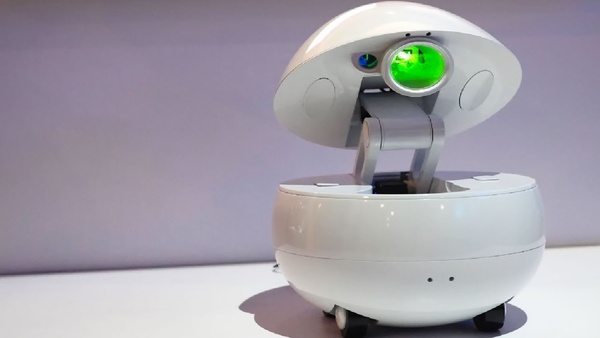 Домашний робот-проектор от Panasonic