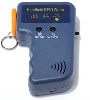 Устройство для дубликации RFID-ключей