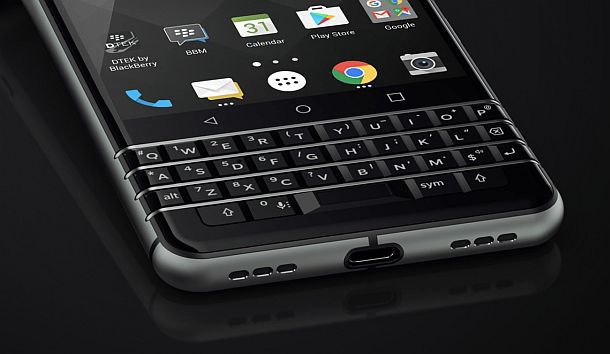 Смартфон с клавиатурой BlackBerry KEYone