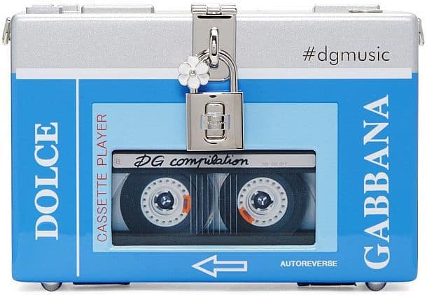 Клатч в виде аудиоплеера Walkman от Dolce & Gabbana