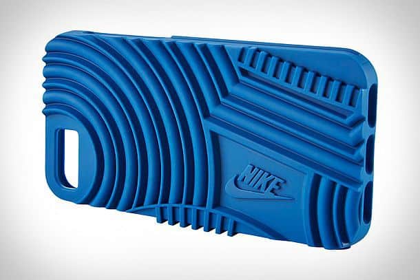 Чехлы для iPhone 7 с текстурой протекторов кроссовок Nike