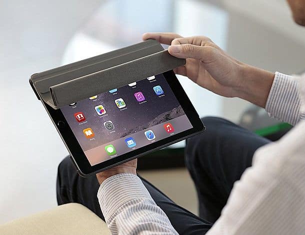 Многофункциональный чехол для iPad Gripster Wrap Mount