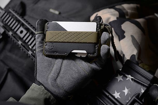 Тактический многофункциональный бумажник Dango T01