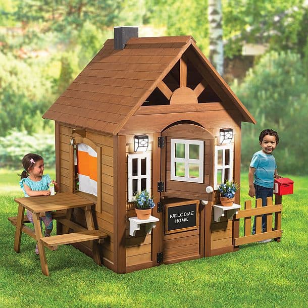 Деревянный детский игровой домик