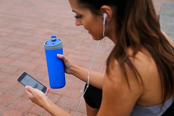 Умная бутылочка для воды Ozmo Active с мобильным приложением