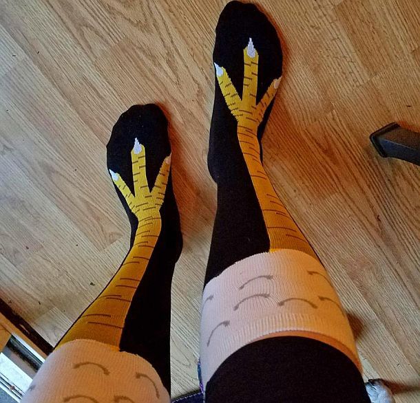 Гольфы с изображением куриных лапок Chicken Leg Socks