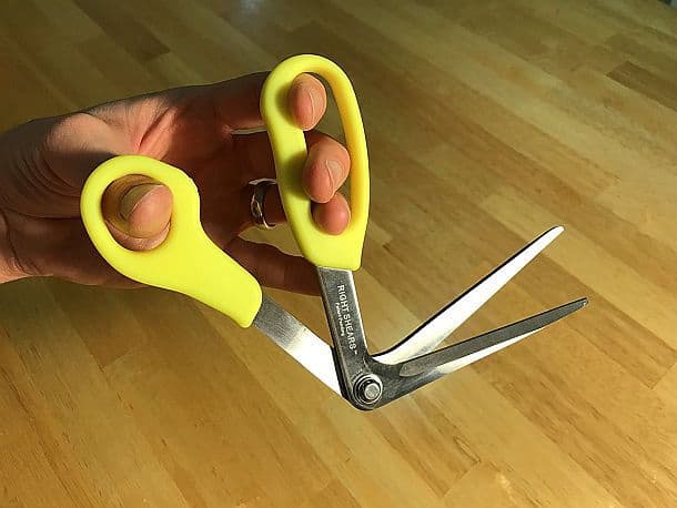 Универсальные L-образные ножницы Right Shears