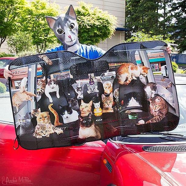 Солнцезащитная шторка на лобовое стекло автомобиля Car Full Of Cats