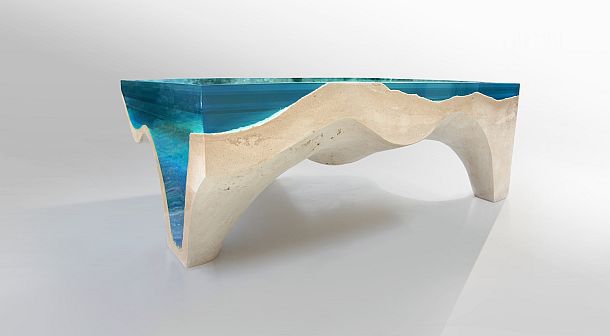 Дизайнерский столик Crete от Эдуарда Лакоты