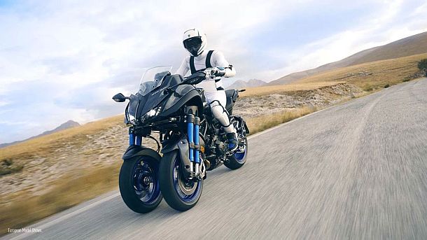 Трехколесный мотоцикл Niken от компании Yamaha