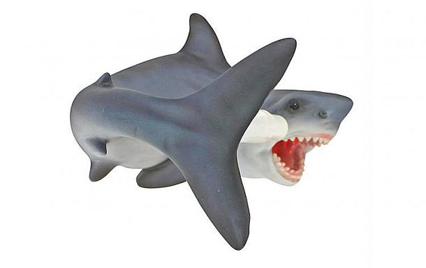 Держатель для рулонов туалетной бумаги в виде акулы Shark Attack
