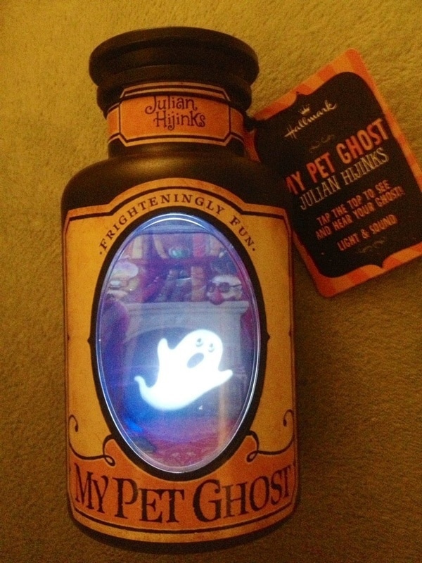 Домашний призрак в бутылке
