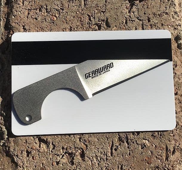 Лацканный потайной нож для самозащиты HemiSERE