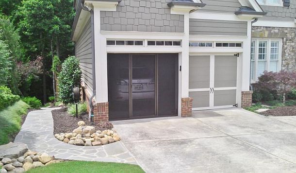 Сменная гаражная дверь с антимоскитной сеткой Lifestyle Screens Garage Door