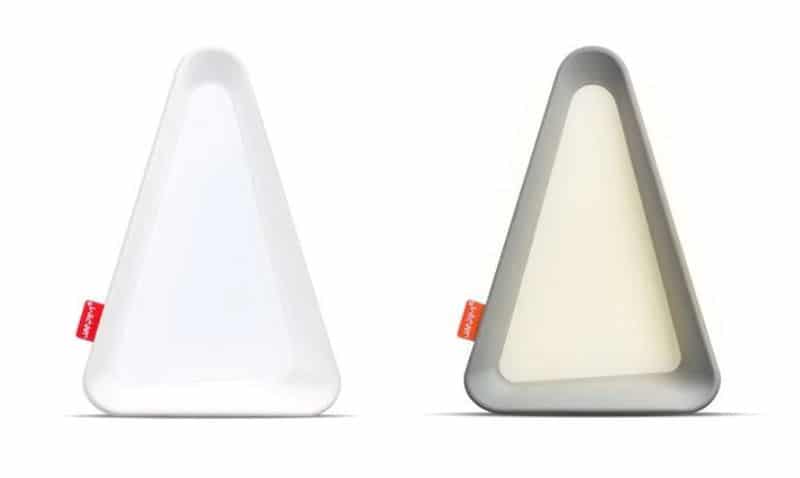 Треугольный LED-ночник с датчиком гравитации