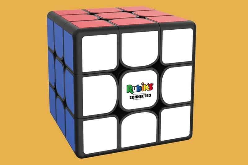 Кубик Рубика с умными функциями
