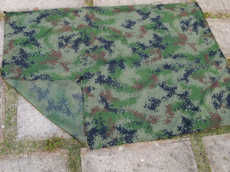 Камуфляжный коврик для пикника